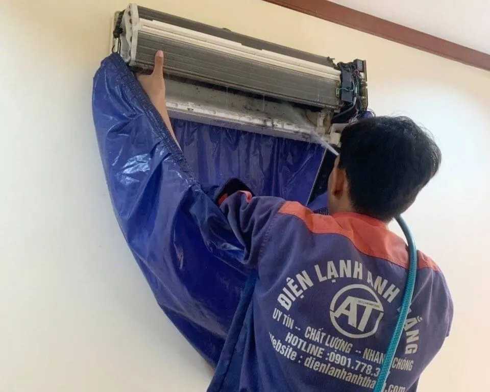 Chi phí Dịch vụ Lắp đặt tại Nhà của Siêu thị Điện máy: "Miễn phí" hay "Phát sinh"?